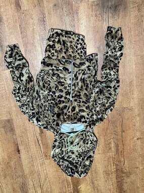JUICY by JUICY COUTURE Leopard Print Velour Tracksuit Hoodie and Pants Set Size